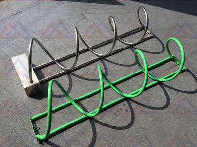 上海屹嵐交通設施 專業(yè)不銹鋼卡位自行車架制造商